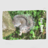 Serviette De Golf Écureuil mangeant une arachide (Horizontal)