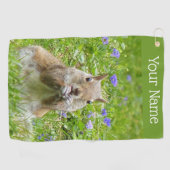 Serviette De Golf Écureuil parmi les violettes sauvages (Horizontal)