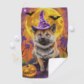 Serviette De Golf Éffrayant Akita Halloween Witch et Citrouille (En situation)