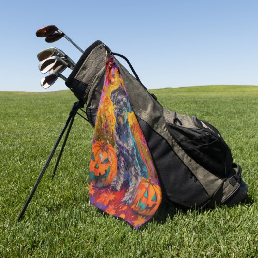 Serviette De Golf Éffrayant Schnauzer Chien Halloween sorcière et Ci (Vert)