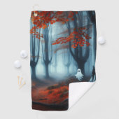 Serviette De Golf Forêts éffrayantes d'automne avec un fantôme (En situation)