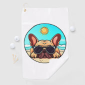 Serviette De Golf Frenchie Profitant De La Plage (En situation)