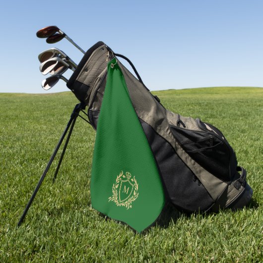 Serviette De Golf Gold Heraldic Shield Monogram On Green (Vert)