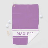 Serviette De Golf Lavande Blanc Bande Moderne Nom Monogramme (En situation)