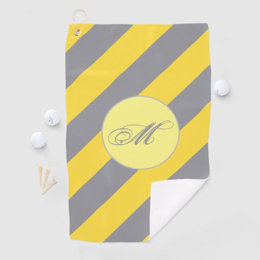 Serviette De Golf Light Yellow and Soft Gray Customize (En situation)