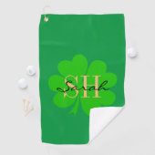 Serviette De Golf Lucky Irish Clover & Shamrock monogrammed / Golf (En situation)
