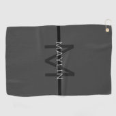 Serviette De Golf Masculine élégant gris foncé Nom et monogramme (Horizontal)