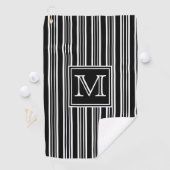 Serviette De Golf Monogramme | Moderne Elegant noir et blanc rayures (En situation)