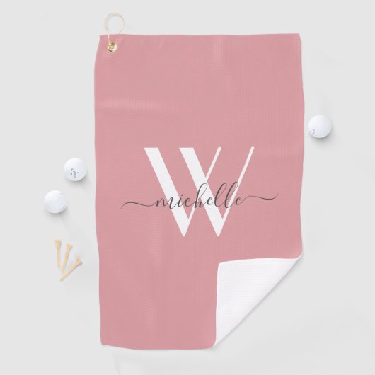 Serviette De Golf Monogramme rose vif moderne Nom du script Design (En situation)