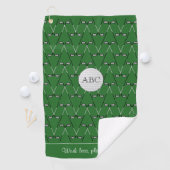 Serviette De Golf Monogramme texte personnalisé à motif vert (En situation)
