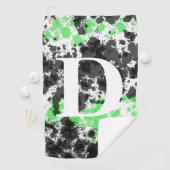 Serviette de golf monogrammée verte et noire à écl (En situation)
