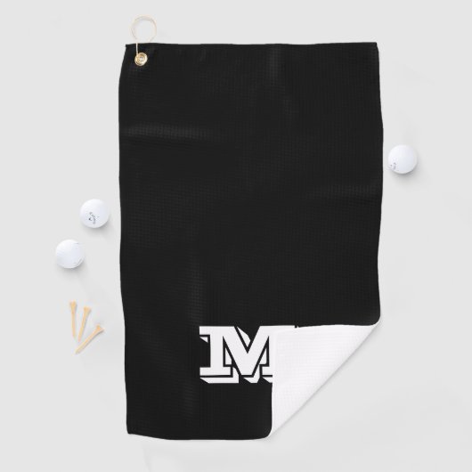 Serviette de golf noir et blanc Monogram (En situation)