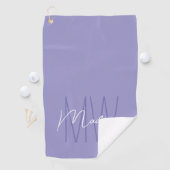 Serviette De Golf Nom de script de monogramme moderne violet (En situation)