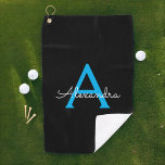 Serviette De Golf Nom du monogramme de la fille en noir bleu<br><div class="desc">Monogramme noir et bleu Nom serviette de golf. Cela rend le cadeau parfait pour 16 ans,  mariage,  douche nuptiale,  anniversaire,  baby shower ou bachelorette pour quelqu'un qui aime le luxe glam et les styles chic.</div>