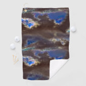 Serviette De Golf Nuages foncés très rustiques avec déplacement perc (En situation)