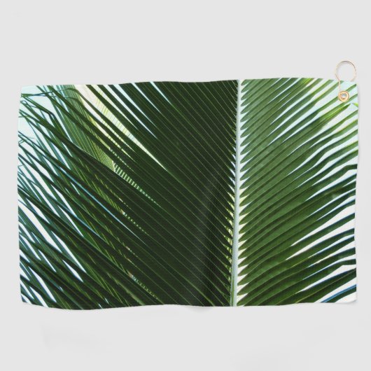 Serviette De Golf Overlapping Palm Fronds Tropical Green Abstract (Horizontal)