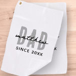 Serviette De Golf Papa Depuis 20XX Moderne Simple Preppy<br><div class="desc">Ce design simple et moderne est composé de la typographie de san serif.</div>