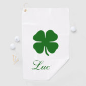 Serviette De Golf Personalized Lucky Green Clover (En situation)