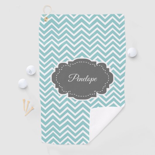 Serviette de golf personnalisée Chevron turquoise (En situation)