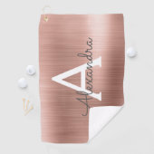 Serviette De Golf Pink Rose Gold Métallurgique Foil Nom du monogramm (En situation)