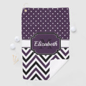 Serviette De Golf Pots pourpres et Chevrons (En situation)