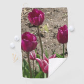 Serviette de golf pourpre Tulips (En situation)