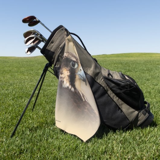 Serviette De Golf Profil d'un faucon pèlerin (Vert)