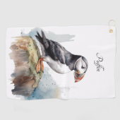 Serviette De Golf Puffin sur une aquarelle rocheuse, personnalisé (Horizontal)