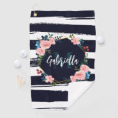 Serviette De Golf Rayures Et Monogramme De Cadre Floral (En situation)