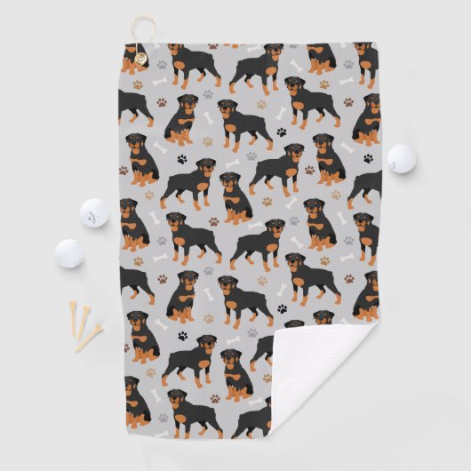 Serviette de golf Rottweiler Dog Bones and Paws (En situation)