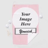 Serviette De Golf Ruban rose standard par Kenneth Yoncich (En situation)