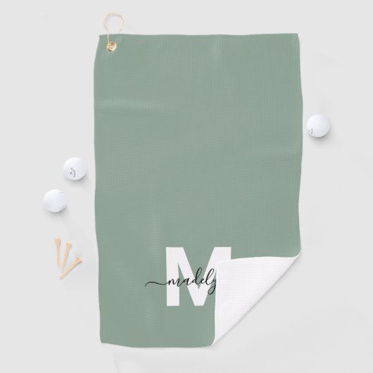 Serviette De Golf Sage Green Nom initial Monogramme (En situation)