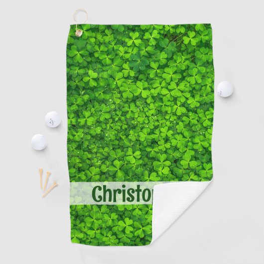 Serviette De Golf Shamrock Clovers Ajouter un nom (En situation)