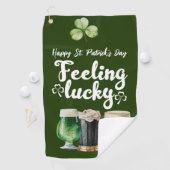 Serviette de golf Shamrock de la Saint-Patrick (En situation)