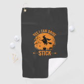 Serviette De Golf Sorcière d'Halloween Drive Stick Graphique_1 (En situation)