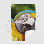 Serviette De Golf Tête d'un Macaw bleu et jaune (En situation)