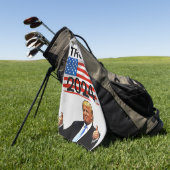 SERVIETTE DE GOLF TRUMP 2024 TOUR DE GOLF PATRIOTIQUE (Vert)