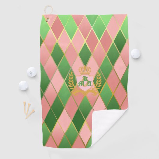 Serviette De Golf Ultra Chic Préparatoire Rose Vert Argyle Monogramm (En situation)