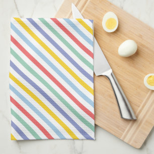 Serviette de motif de rayure d'arc-en-ciel de