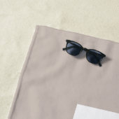 Serviette de nom personnalisé minimaliste | Bonjou (En situation)