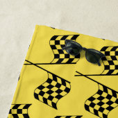 Serviette de plage à drapeaux de course (En situation)