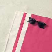 Serviette de plage à rayures côtières - Framboise (En situation)