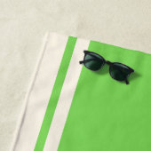 Serviette de plage à rayures côtières - Lime et cr (En situation)