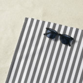 Serviette de plage à rayures de volley-ball (En situation)