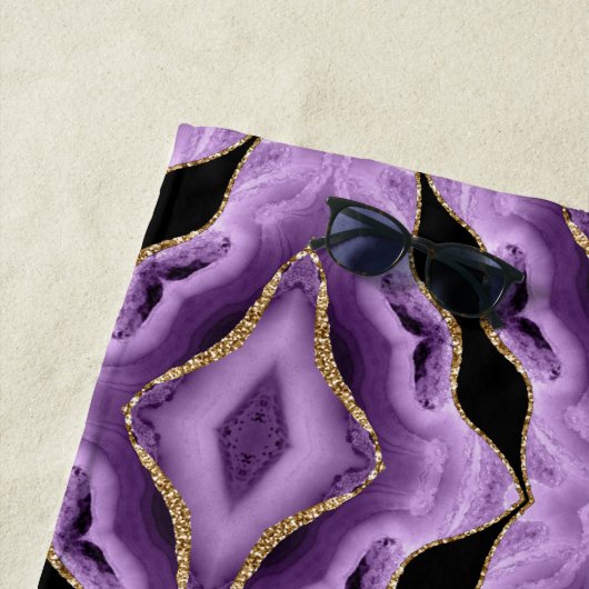 Serviette De Plage Abstrait noir violet or (En situation)