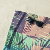 Serviette De Plage Abstrait Palm Tree Motif texte personnalisé servie (En situation)