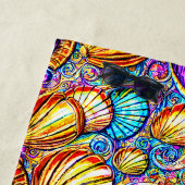 Serviette De Plage Ajouter Nom, Collection de coquilles marines Abstr (En situation)
