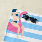 Serviette De Plage Ajoutez votre nom | Piscine Flamant rose (En situation)