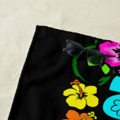 Serviette De Plage Aloha aux fleurs (En situation)