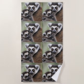 Serviette De Plage **"Amour de la mère : Mummy and Baby Lemur Cuddlin (Devant)